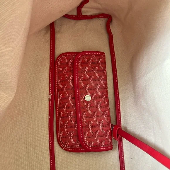 Luxury Inspired GM tote ❤️ - Picture 4 of 16